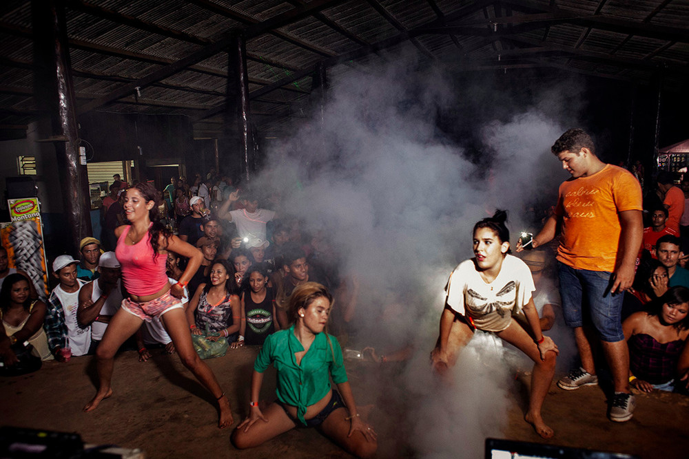 Tommaso Protti Where the River Turns LensCulture